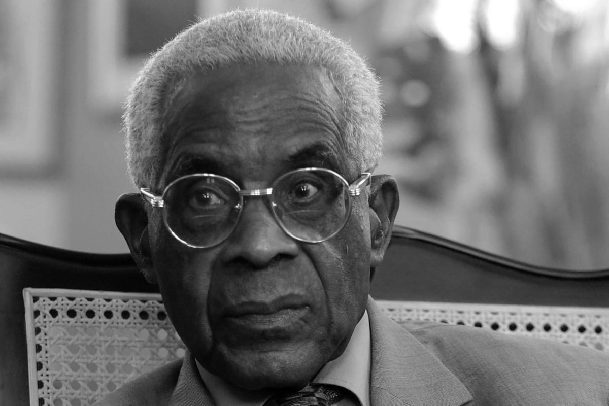 Aimé Césaire – Bazar do Tempo